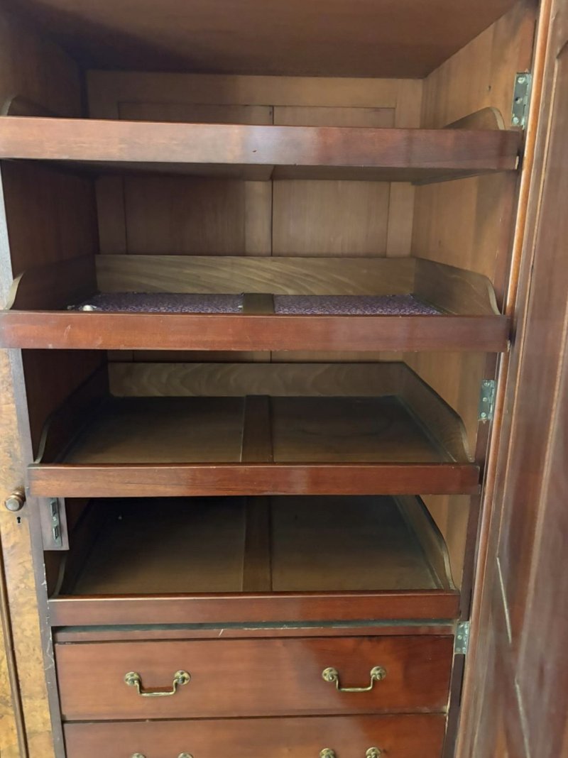 Outstanding Quality Large Antique Victorian Burr Walnut 3 Door Wardrobe - Image 12